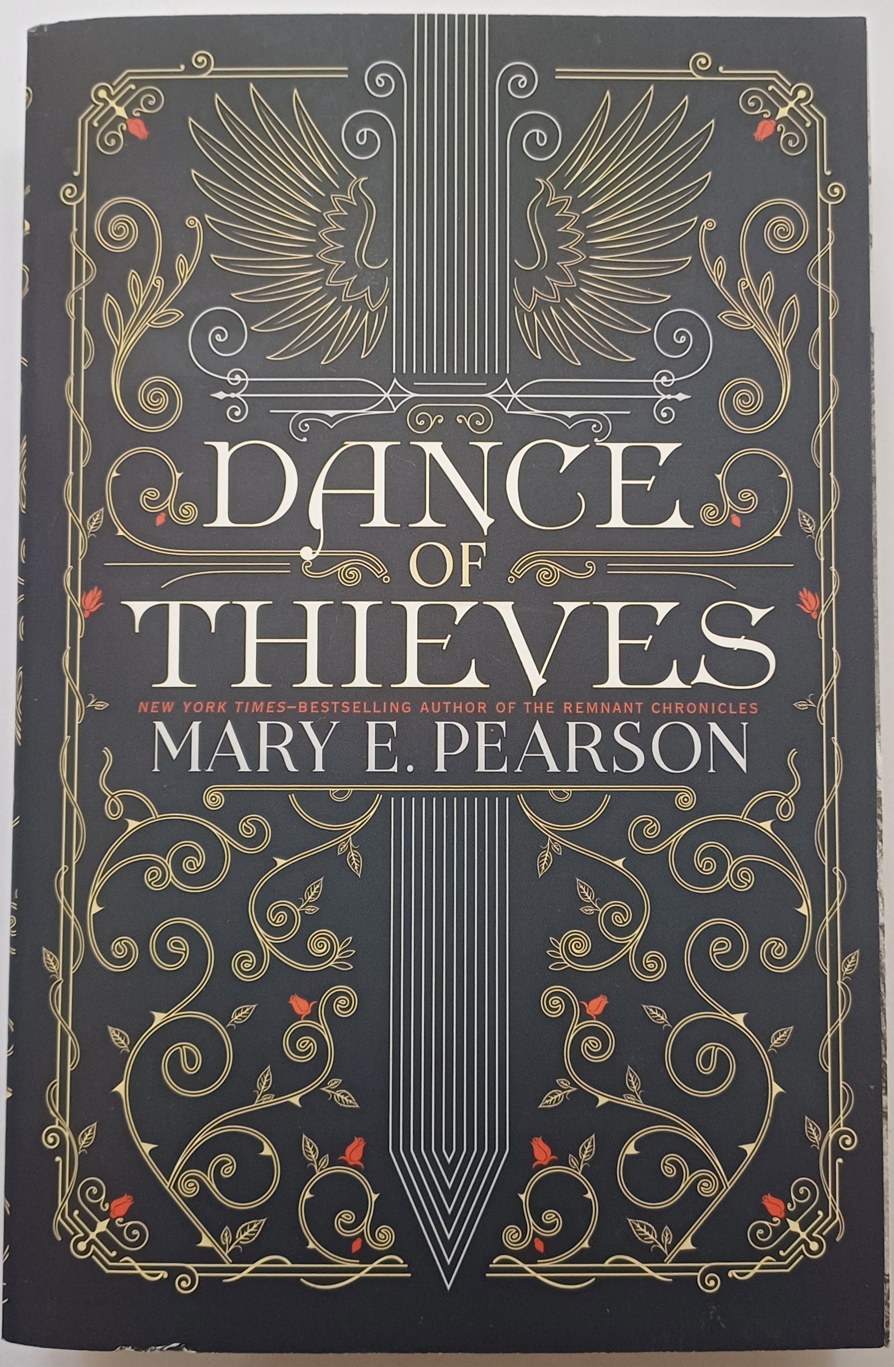 Dance Of Thieves, Mary E. Pearson