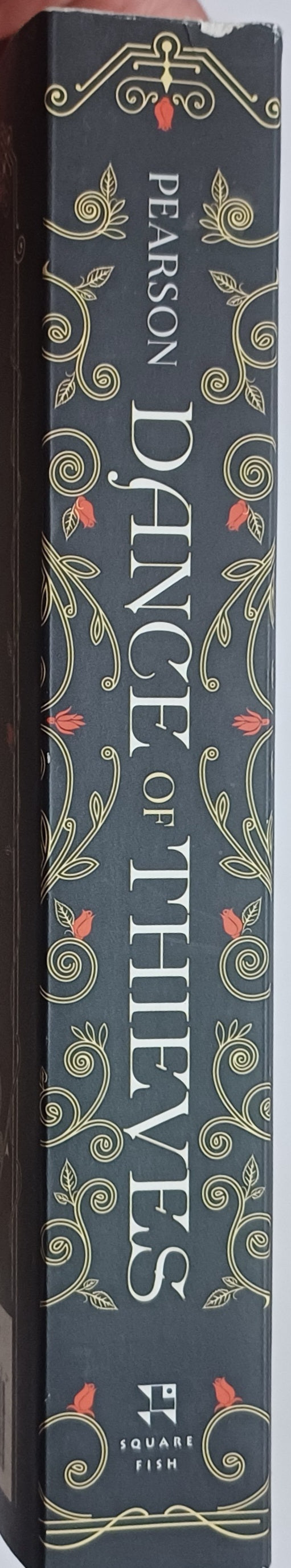 Dance Of Thieves, Mary E. Pearson